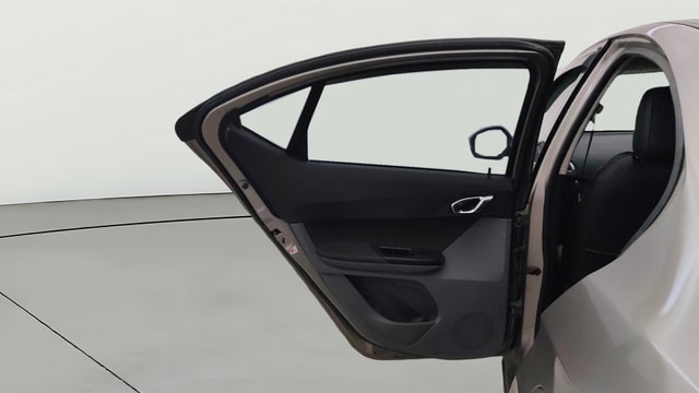 View Tata Tigor Image 22 Used Tata Tigor Image 22
