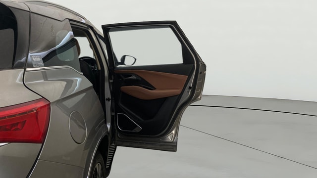View MG Hector Plus Image 6 Used MG Hector Plus Image 6