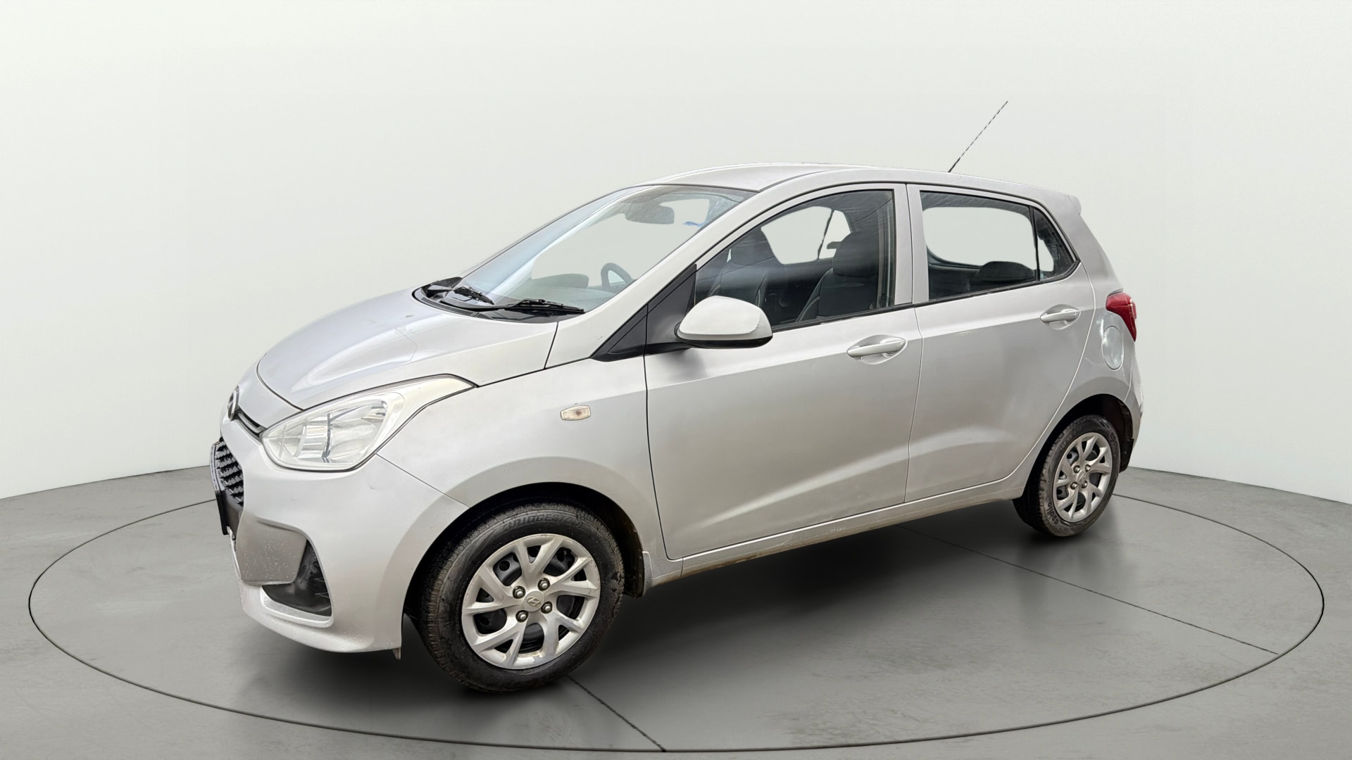 Used 2018 Hyundai Grand i10 Used 2018 Hyundai Grand i10