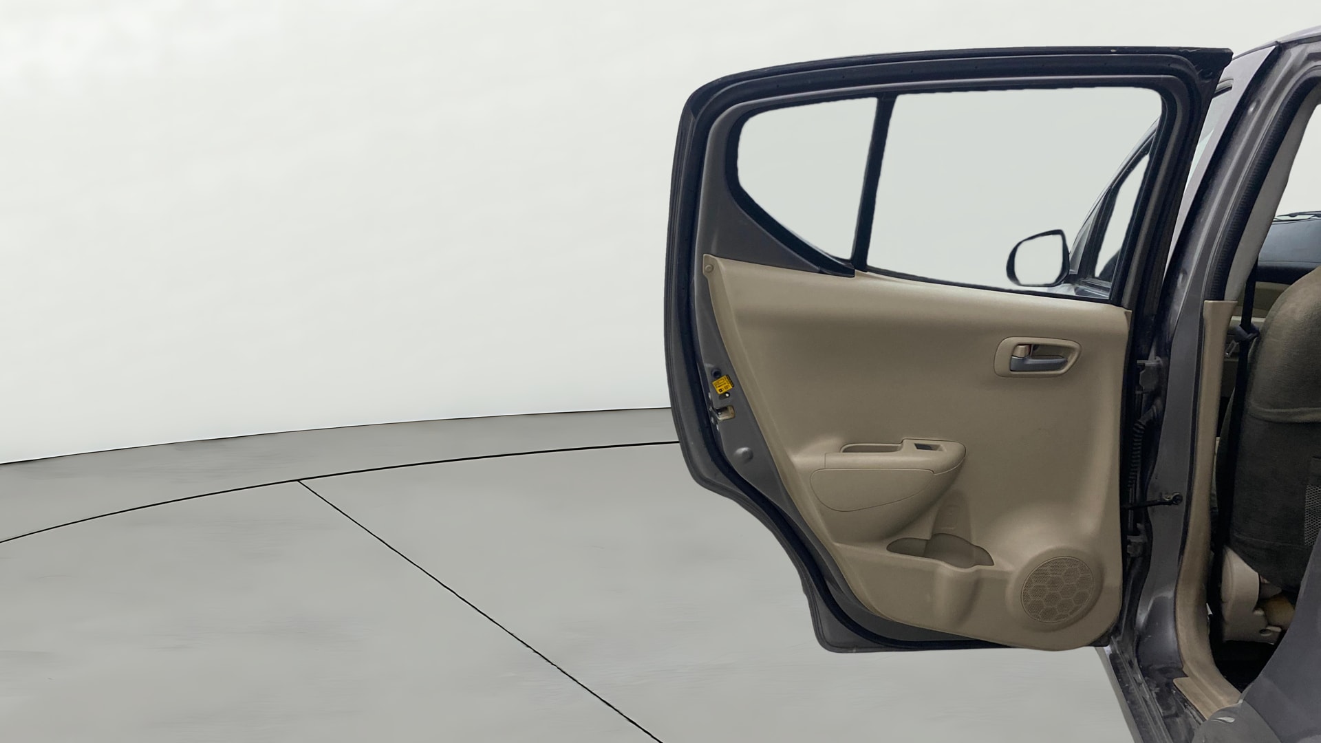 View 2013 Maruti Suzuki 1000 Base Variant Image 22 Used 2013 Maruti Suzuki 1000 Base Variant Image 22