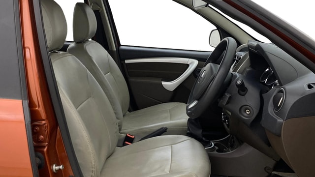 View Renault Duster Image 26 Used Renault Duster Image 26