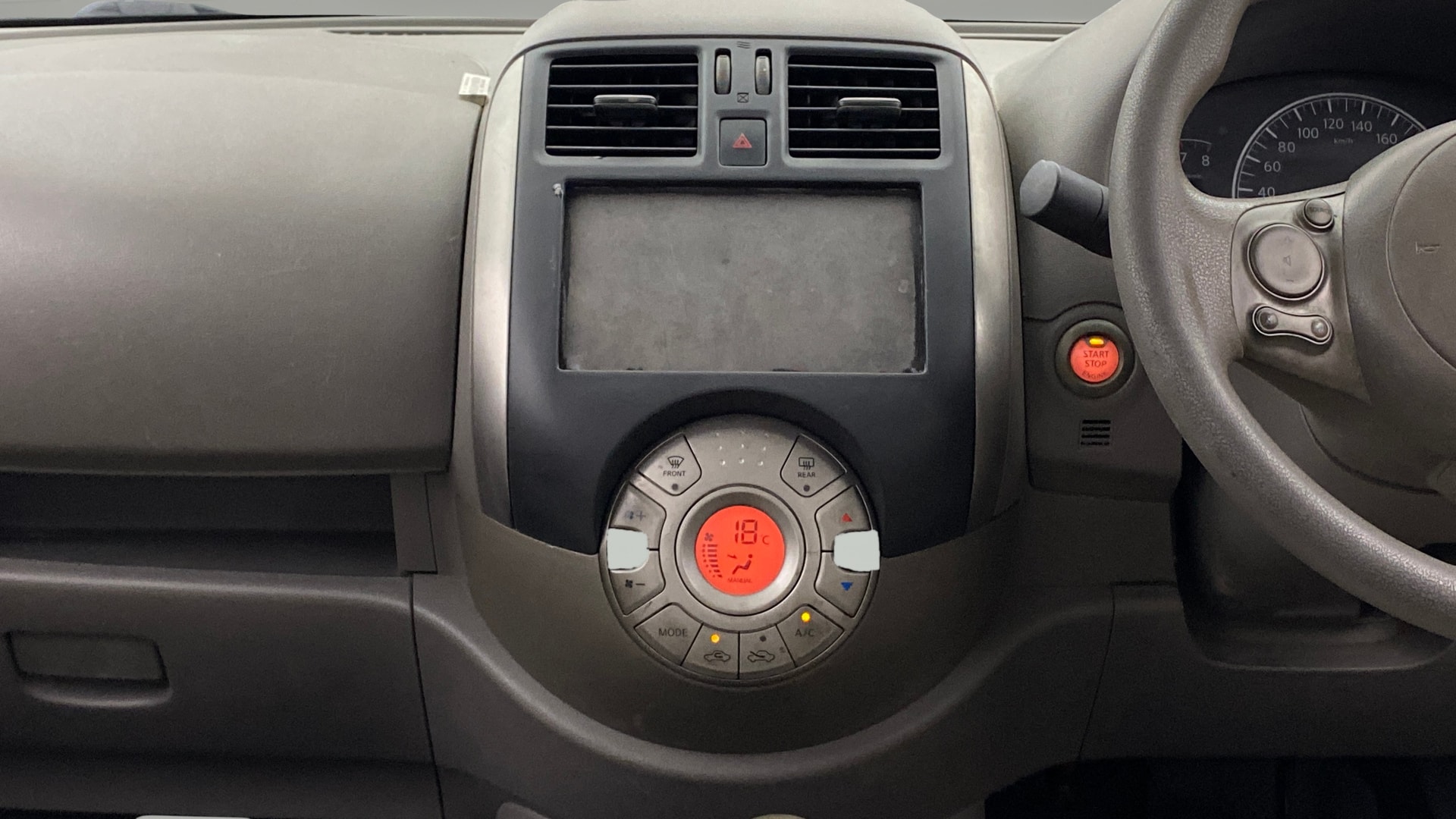 View 2013 Nissan Sunny XL Petrol CVT Image 17 Used 2013 Nissan Sunny XL Petrol CVT Image 17