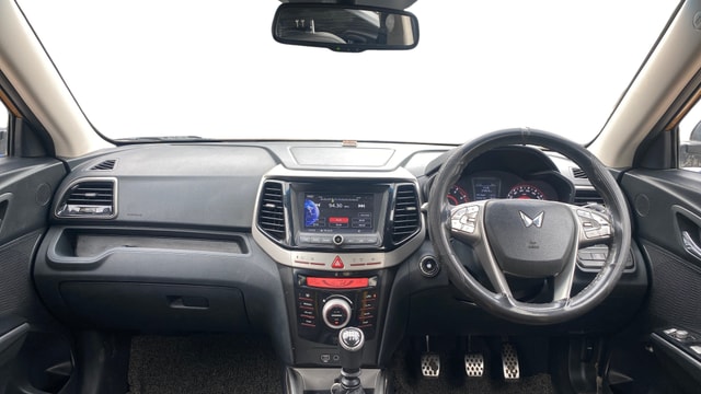 View Mahindra XUV300 Image 31 Used Mahindra XUV300 Image 31