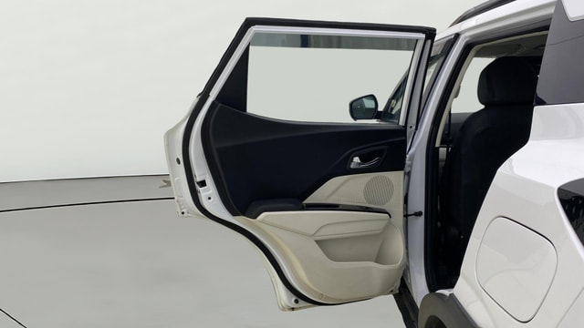 View Mahindra XUV 3XO Image 23 Used Mahindra XUV 3XO Image 23