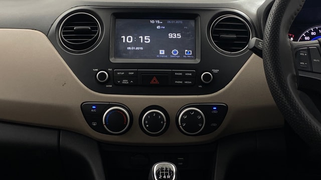 View Hyundai Grand i10 Image 17 Used Hyundai Grand i10 Image 17