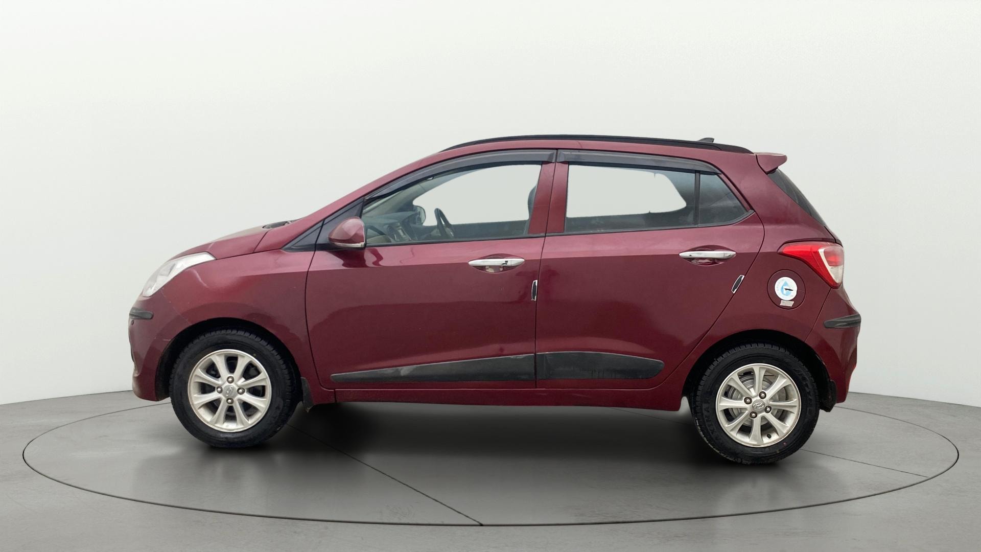 View 2014 Hyundai Grand i10 Asta AT 1.2 Kappa VTVT Image 5 Used 2014 Hyundai Grand i10 Asta AT 1.2 Kappa VTVT Image 5