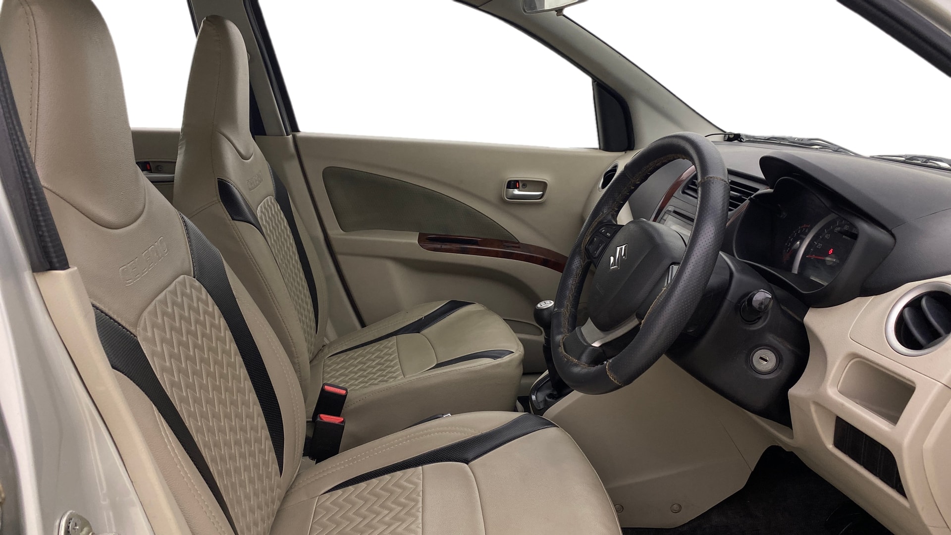View 2018 Maruti Suzuki 1000 Base Variant Image 25 Used 2018 Maruti Suzuki 1000 Base Variant Image 25