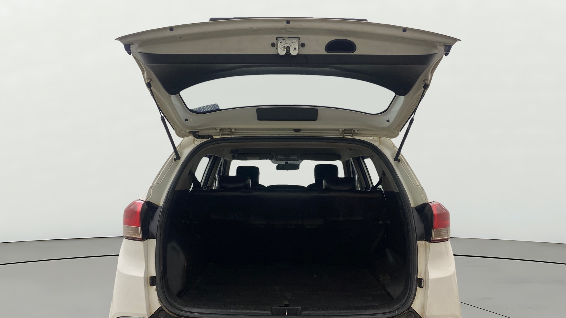 View 2019 Hyundai Creta 1.4 E Diesel Image 16 Used 2019 Hyundai Creta 1.4 E Diesel Image 16