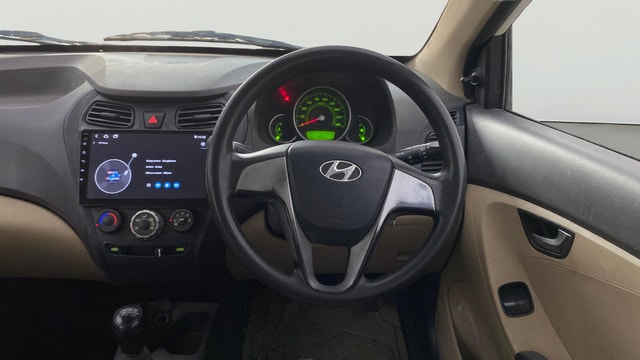 View Hyundai EON Image 20 Used Hyundai EON Image 20