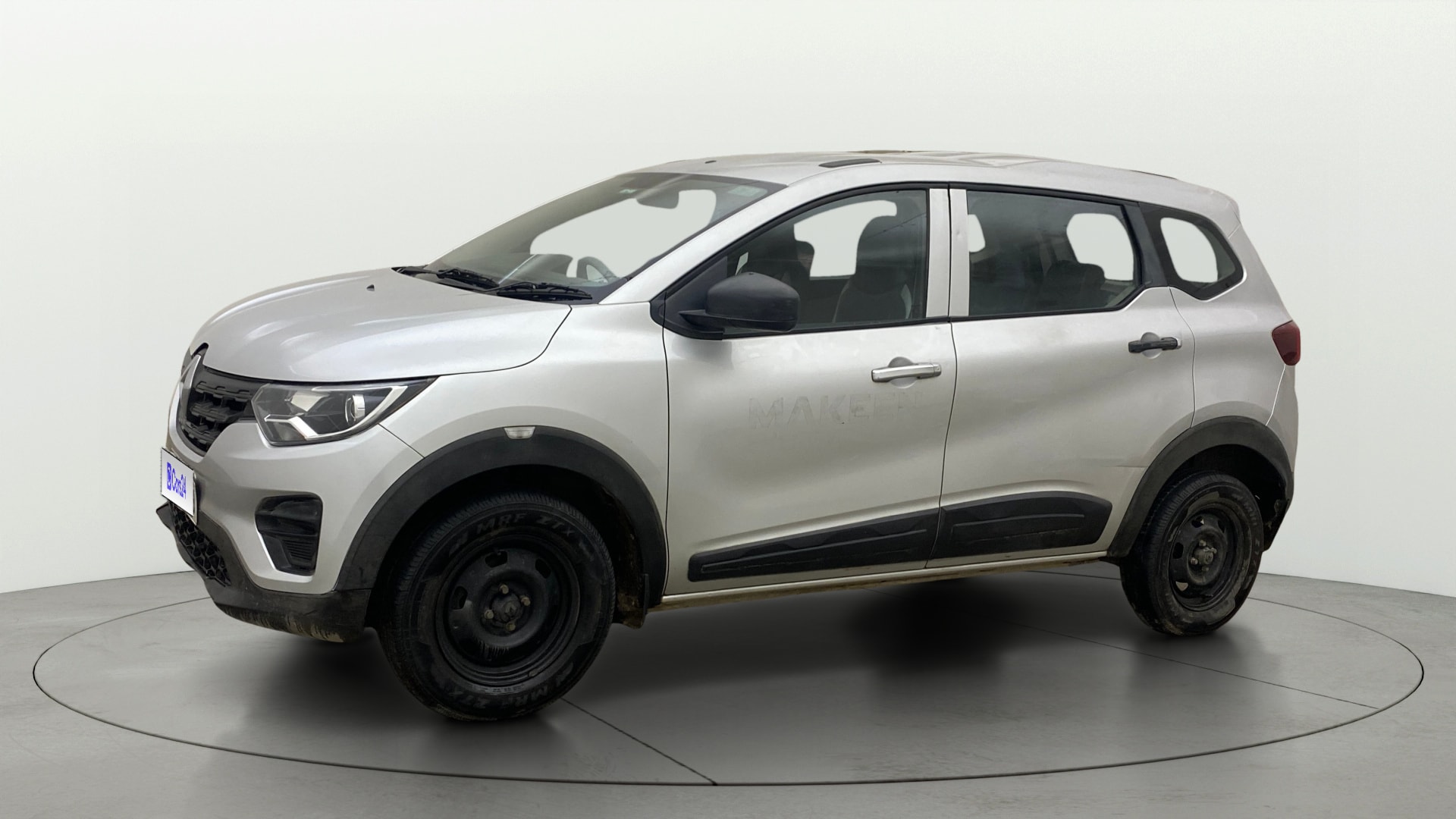 View 2022 Renault Triber RXE Image 35 Used 2022 Renault Triber RXE Image 35