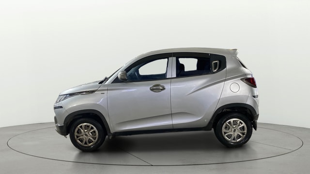 View Mahindra KUV100 Image 5 Used Mahindra KUV100 Image 5
