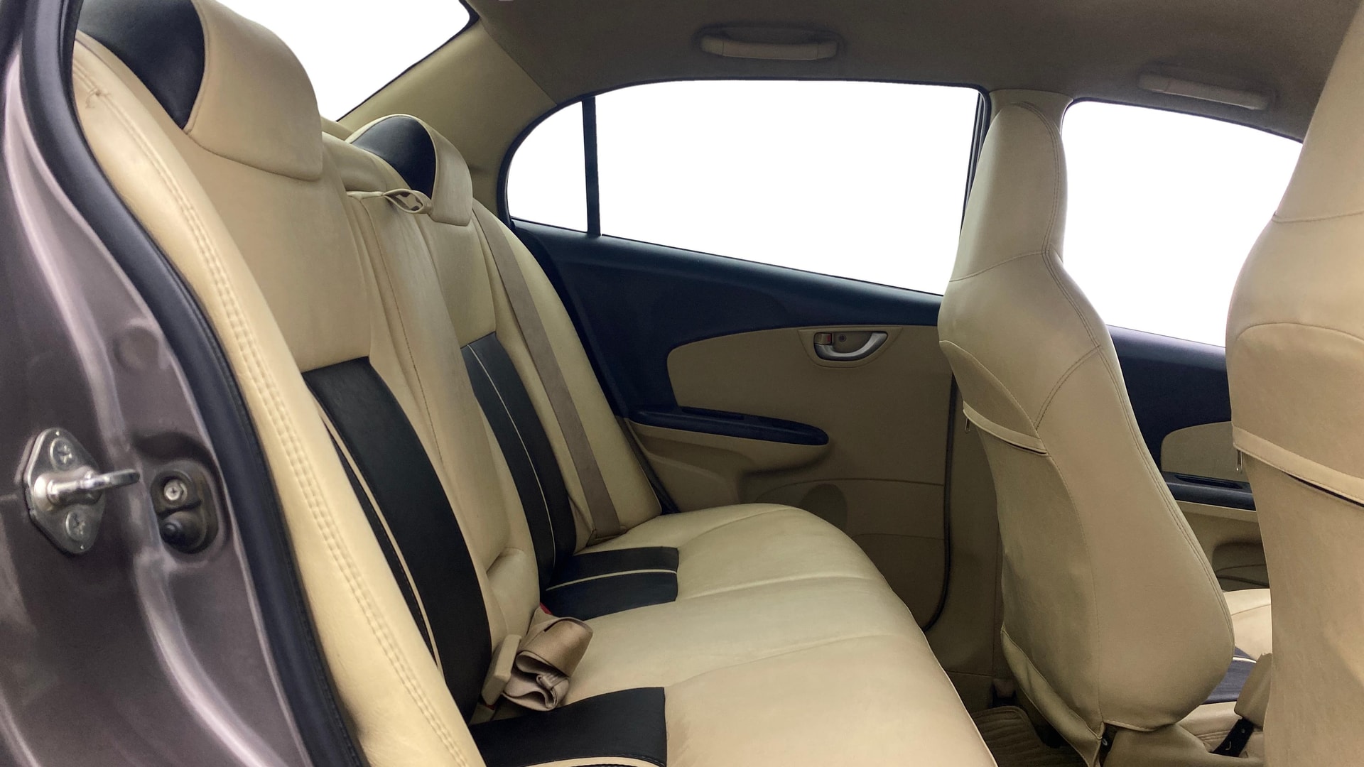 View 2015 Honda Amaze E MT Petrol BS IV Image 28 Used 2015 Honda Amaze E MT Petrol BS IV Image 28