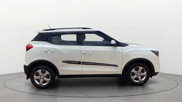 View Mahindra XUV300 Image 8 Used Mahindra XUV300 Image 8