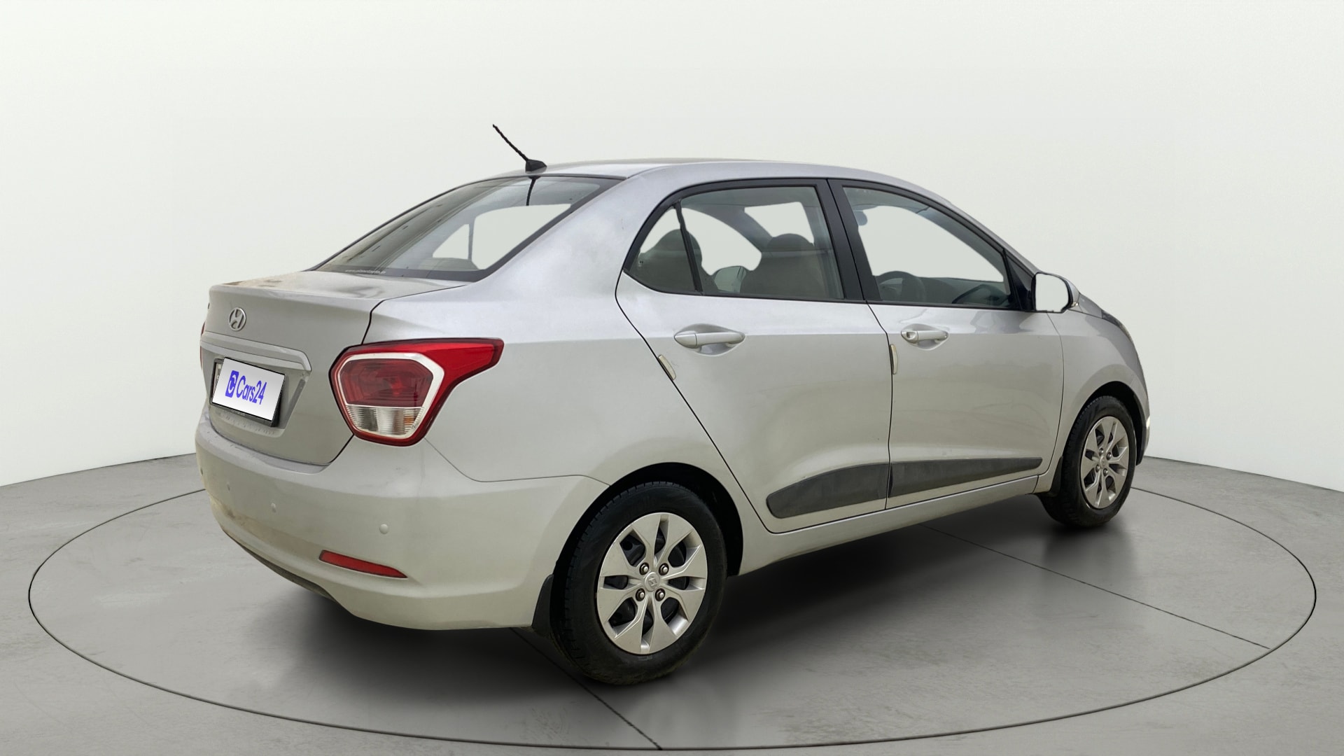 View 2015 Hyundai Xcent S Petrol Image 41 Used 2015 Hyundai Xcent S Petrol Image 41