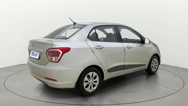 View Hyundai Xcent Image 41 Used Hyundai Xcent Image 41