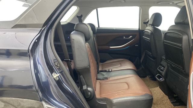 View Hyundai Alcazar Image 38 Used Hyundai Alcazar Image 38