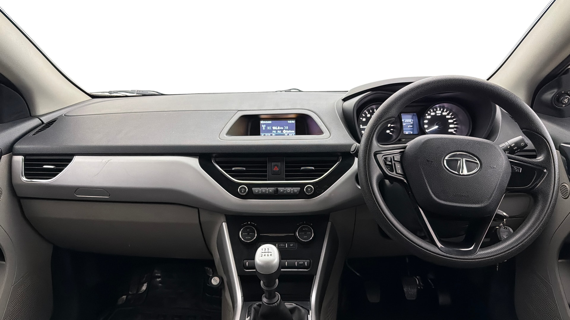 Used 2018 Tata Nexon Used 2018 Tata Nexon