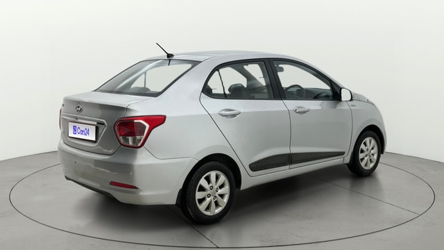 View Hyundai Xcent Image 42 Used Hyundai Xcent Image 42