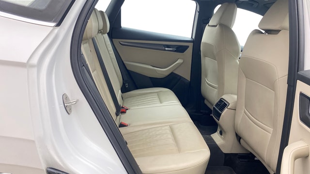 View Skoda Karoq Image 30 Used Skoda Karoq Image 30