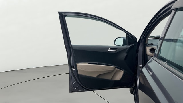 View Hyundai Grand i10 Image 30 Used Hyundai Grand i10 Image 30