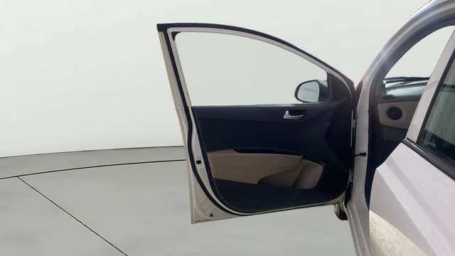 View Hyundai Grand i10 Image 31 Used Hyundai Grand i10 Image 31