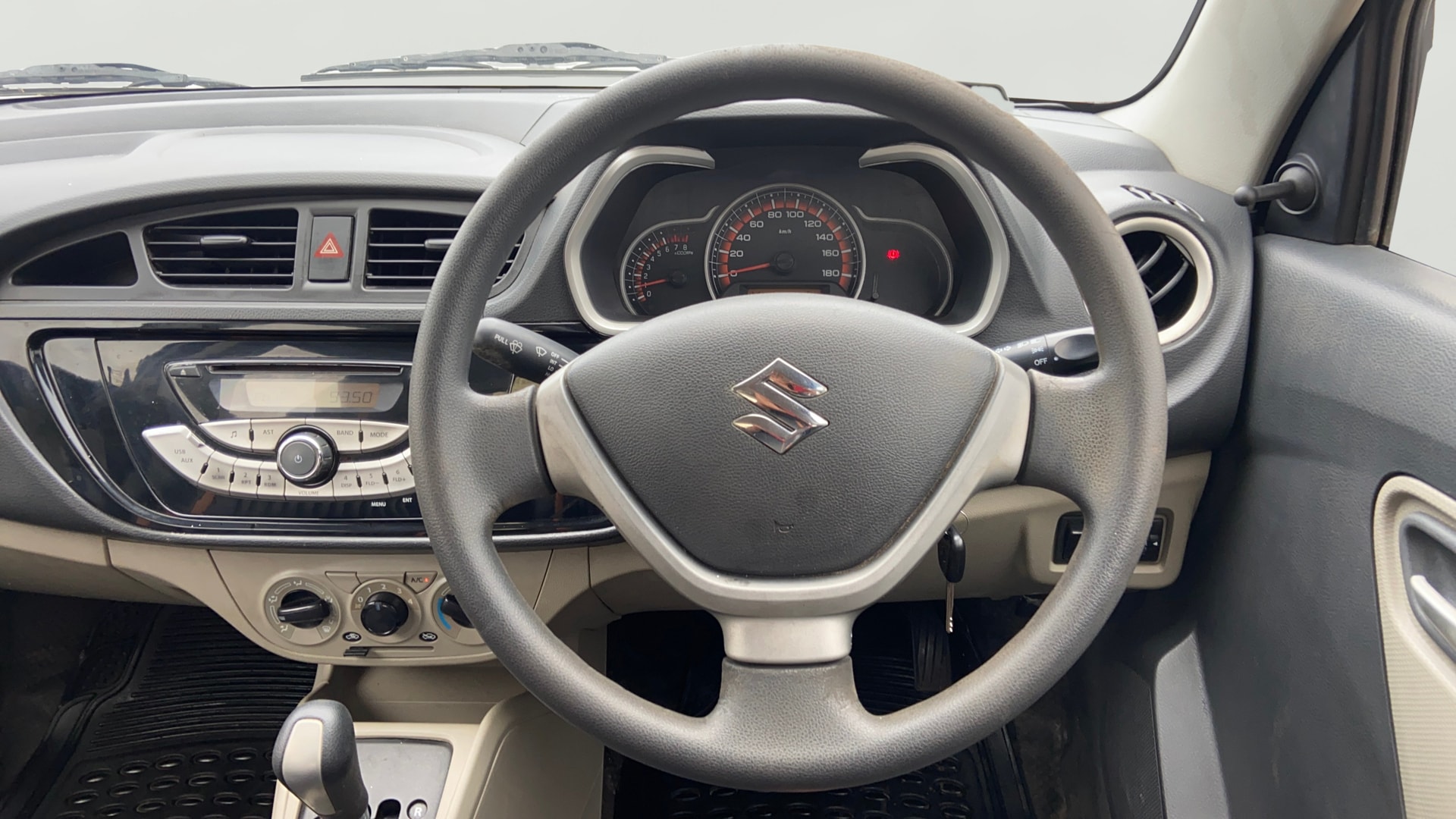 Used 2015 Maruti Suzuki Alto K10 Used 2015 Maruti Suzuki Alto K10