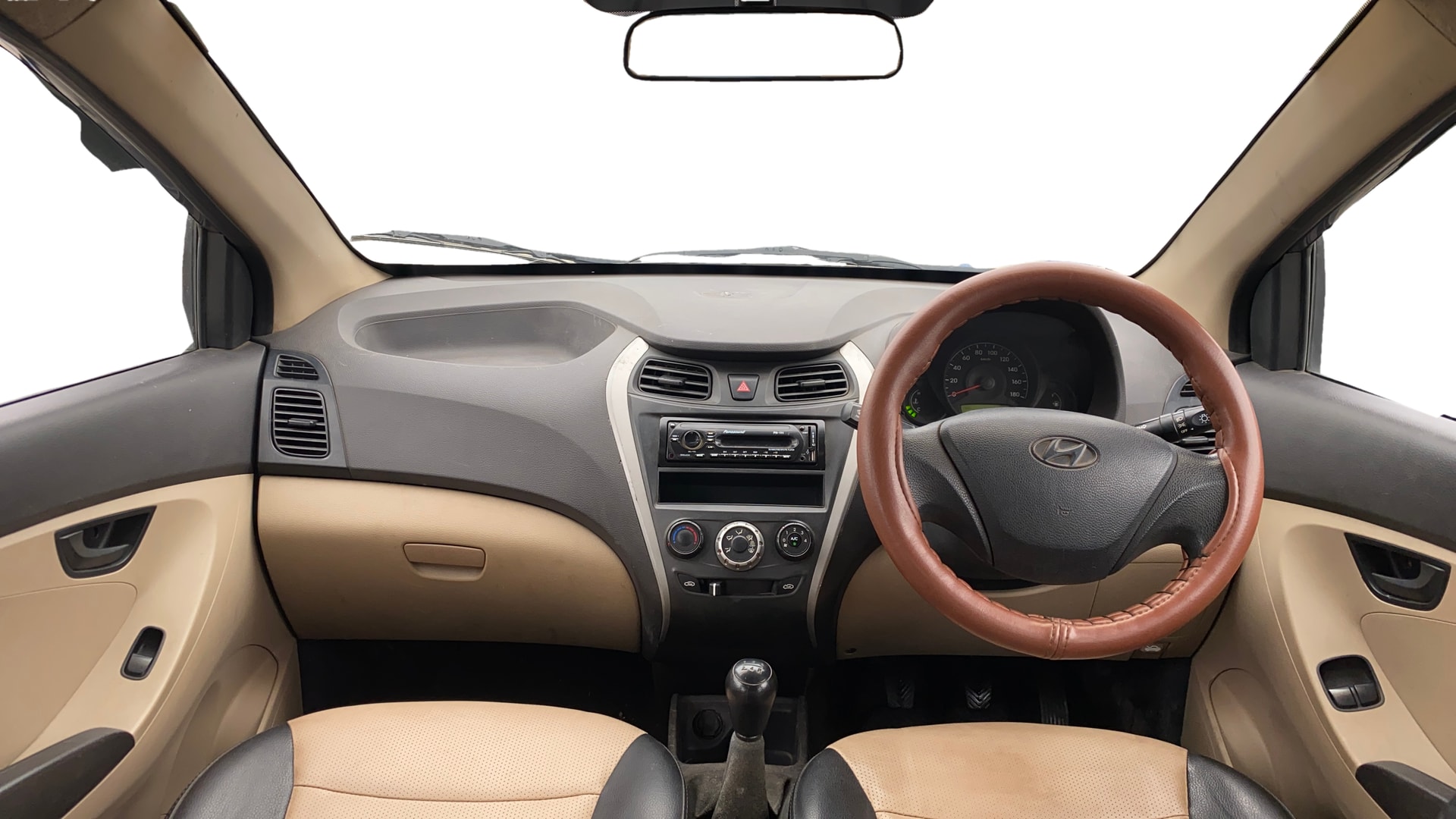 View 2015 Hyundai EON Era Plus Image 15 Used 2015 Hyundai EON Era Plus Image 15