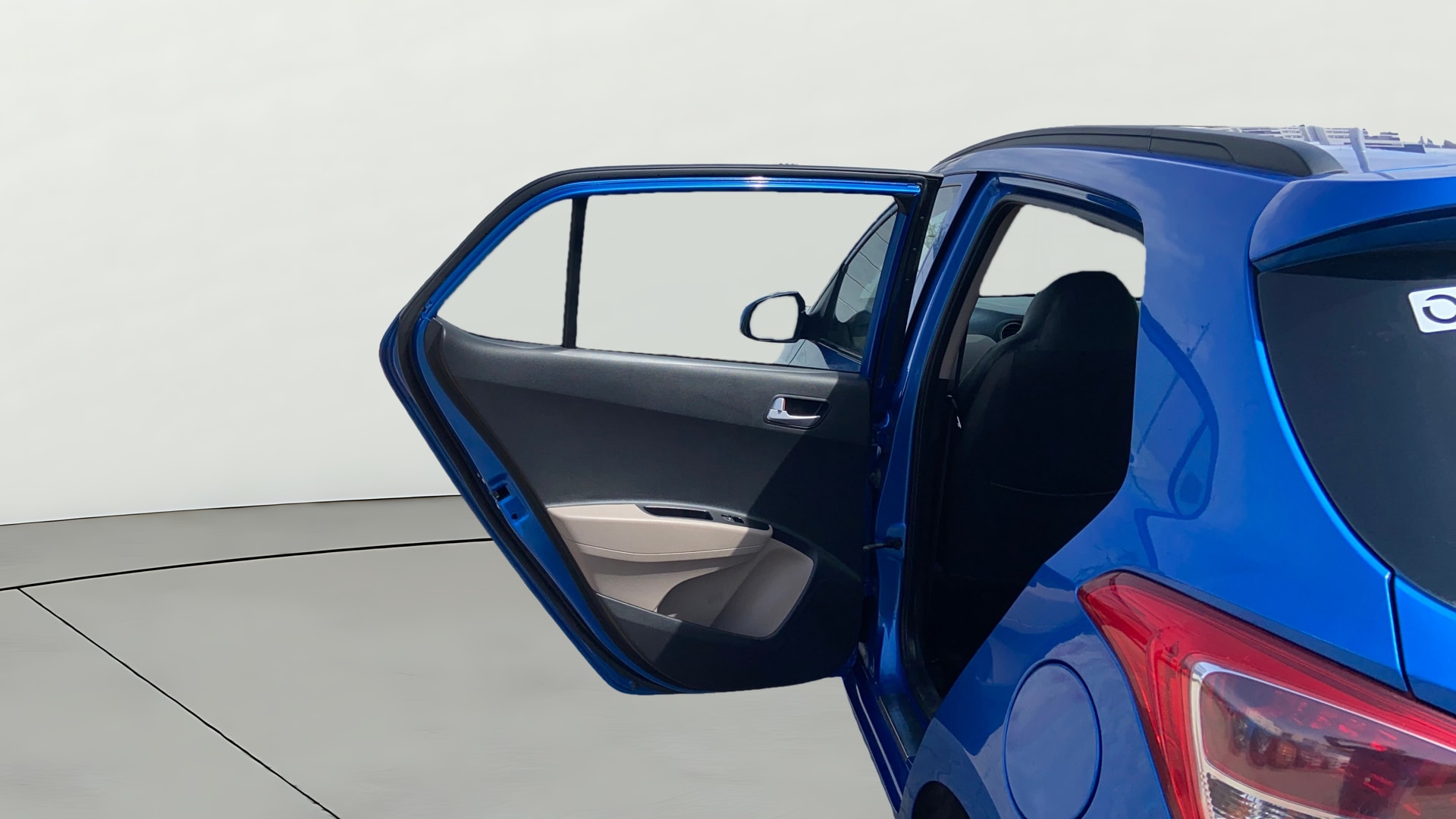 View 2019 Hyundai Grand i10 1.2 Sportz AT Petrol Image 22 Used 2019 Hyundai Grand i10 1.2 Sportz AT Petrol Image 22