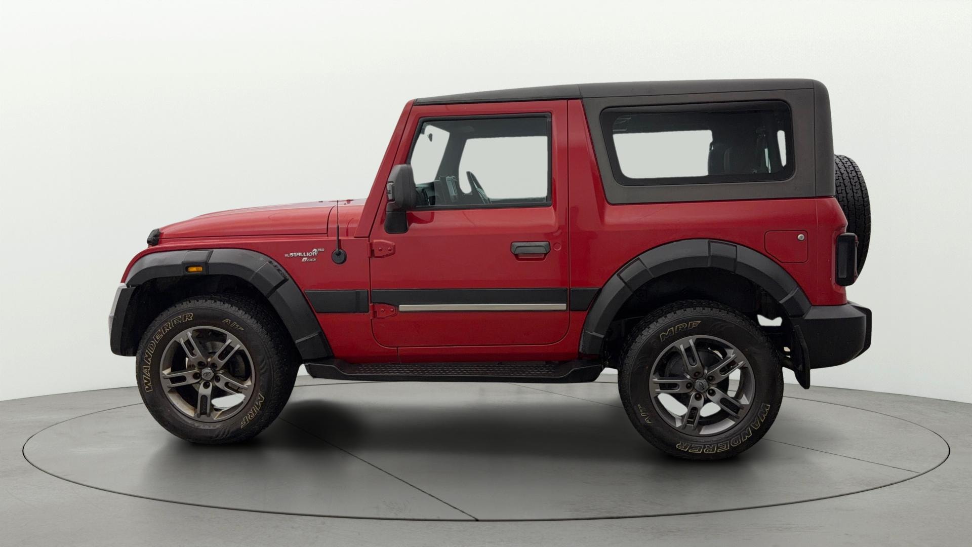 View 2021 Mahindra Thar AX Standard Manual Soft Top 6 Seater Image 6 Used 2021 Mahindra Thar AX Standard Manual Soft Top 6 Seater Image 6