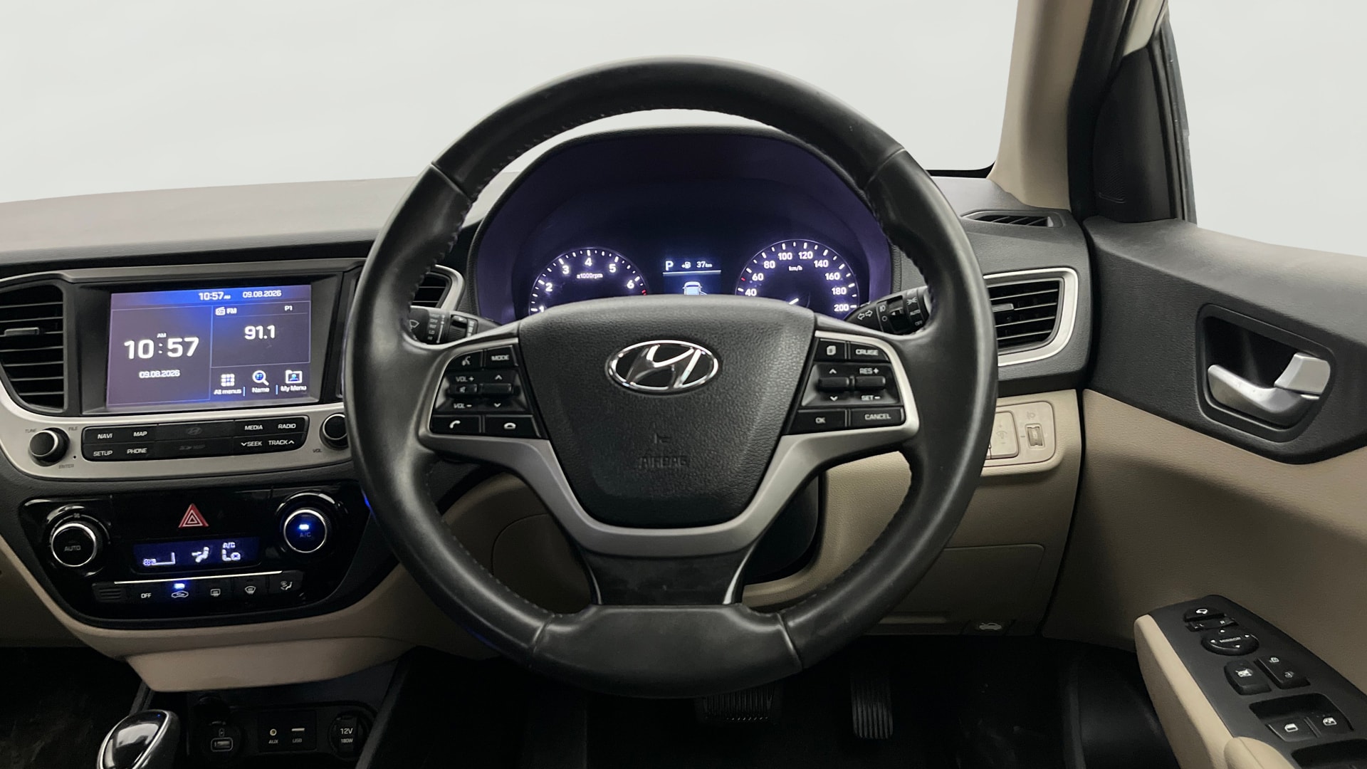 View 2019 Hyundai Verna 1.4 VTVT E Image 21 Used 2019 Hyundai Verna 1.4 VTVT E Image 21