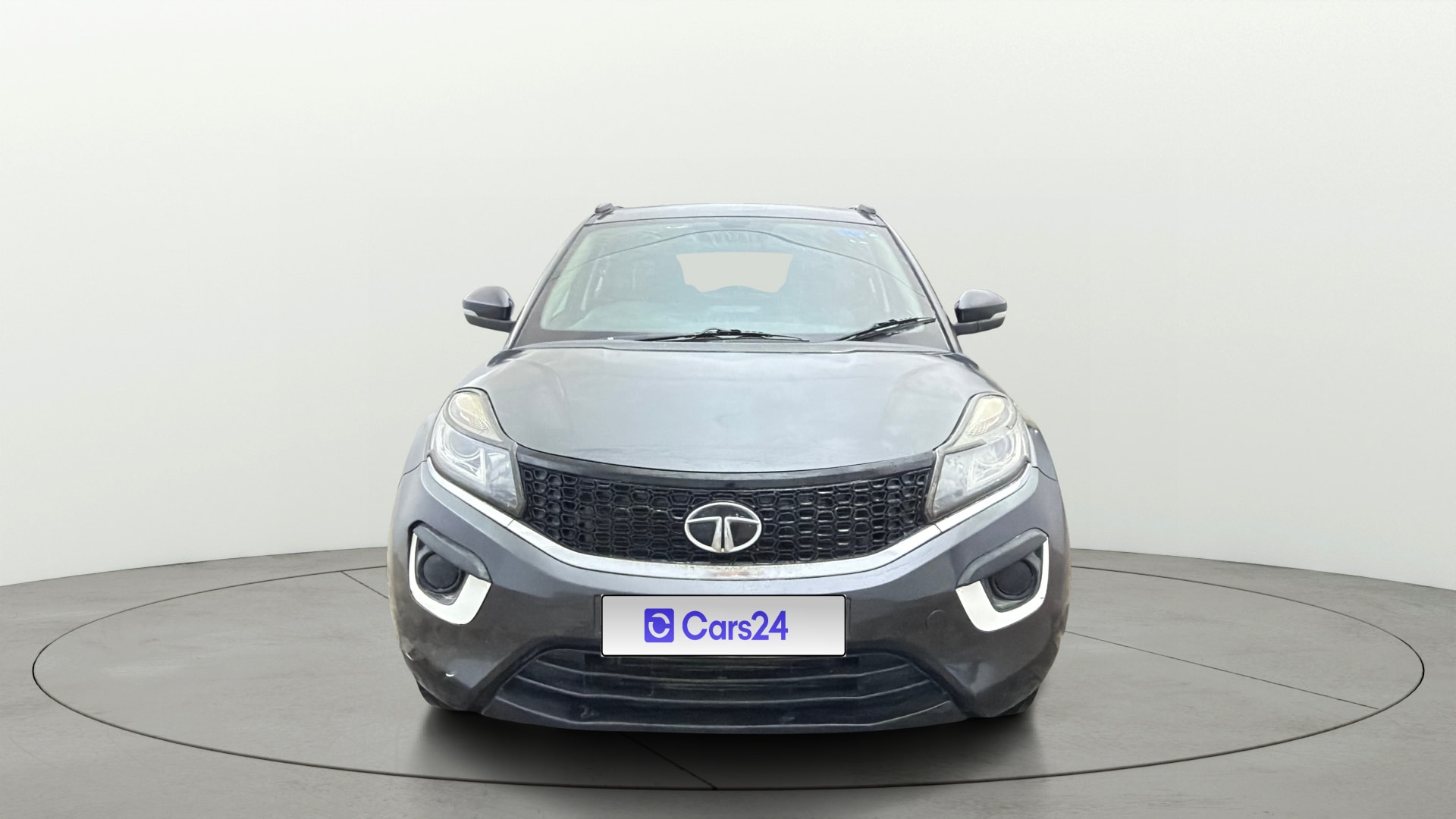 View 2019 Tata Nexon Revotron XZ Image 1 Used 2019 Tata Nexon Revotron XZ Image 1