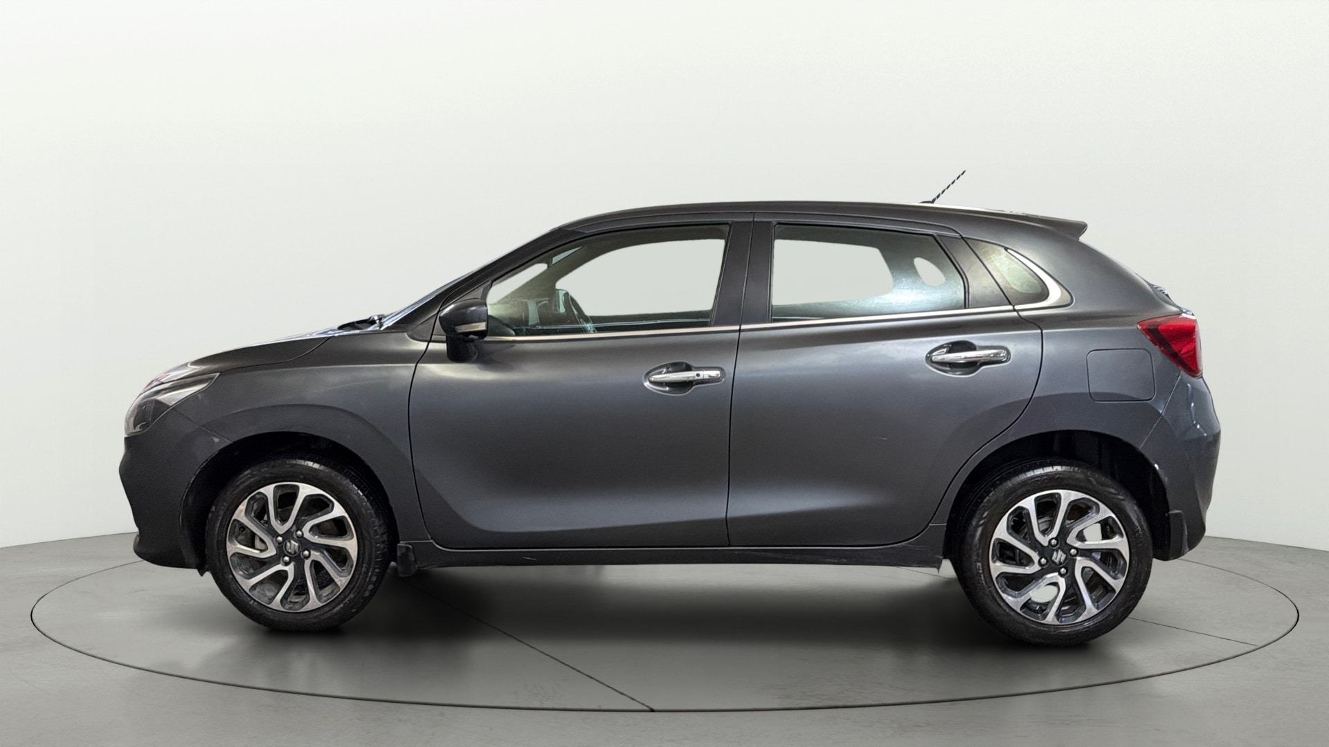View 2025 Maruti Suzuki 1000 Base Variant Image 27 Used 2025 Maruti Suzuki 1000 Base Variant Image 27