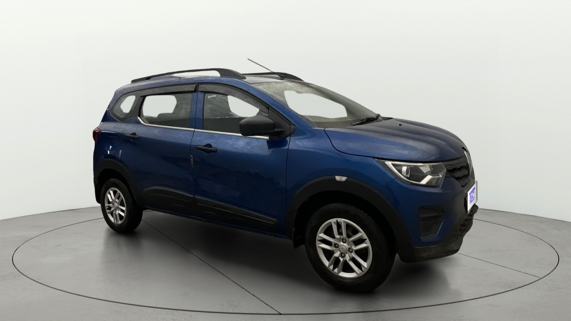 View 2023 Renault Triber RXE Image 22 Used 2023 Renault Triber RXE Image 22