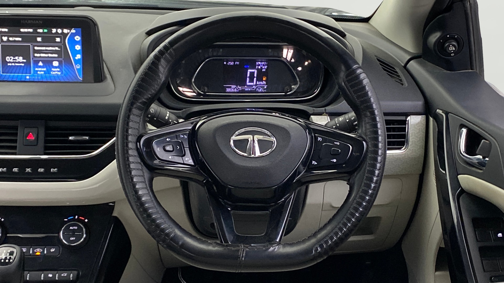 View 2024 Tata Nexon Revotron XZ Plus Lux Image 21 Used 2024 Tata Nexon Revotron XZ Plus Lux Image 21