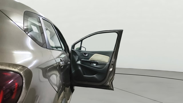 View Renault Captur Image 46 Used Renault Captur Image 46