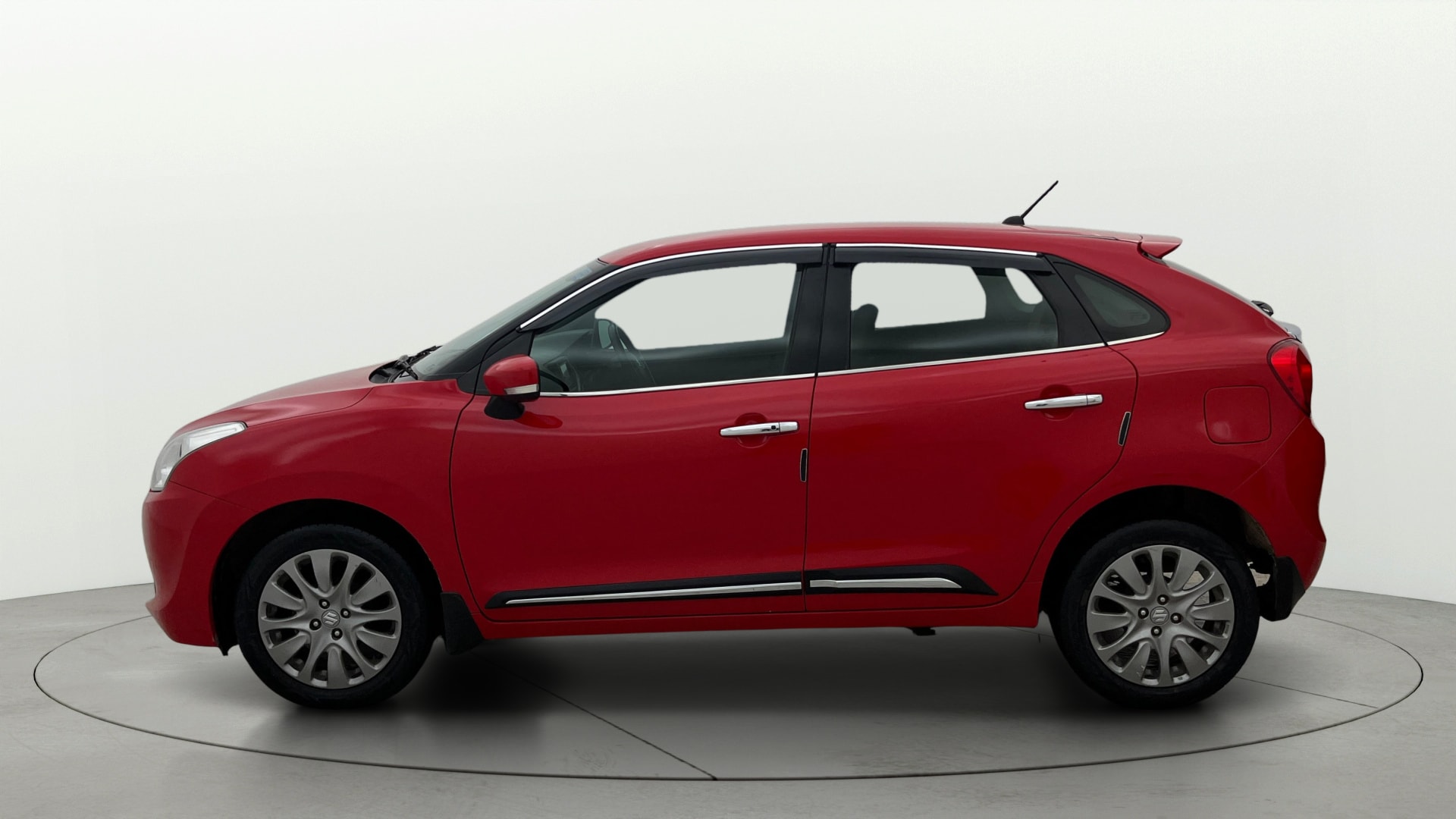 View 2018 Maruti Suzuki 1000 Base Variant Image 26 Used 2018 Maruti Suzuki 1000 Base Variant Image 26