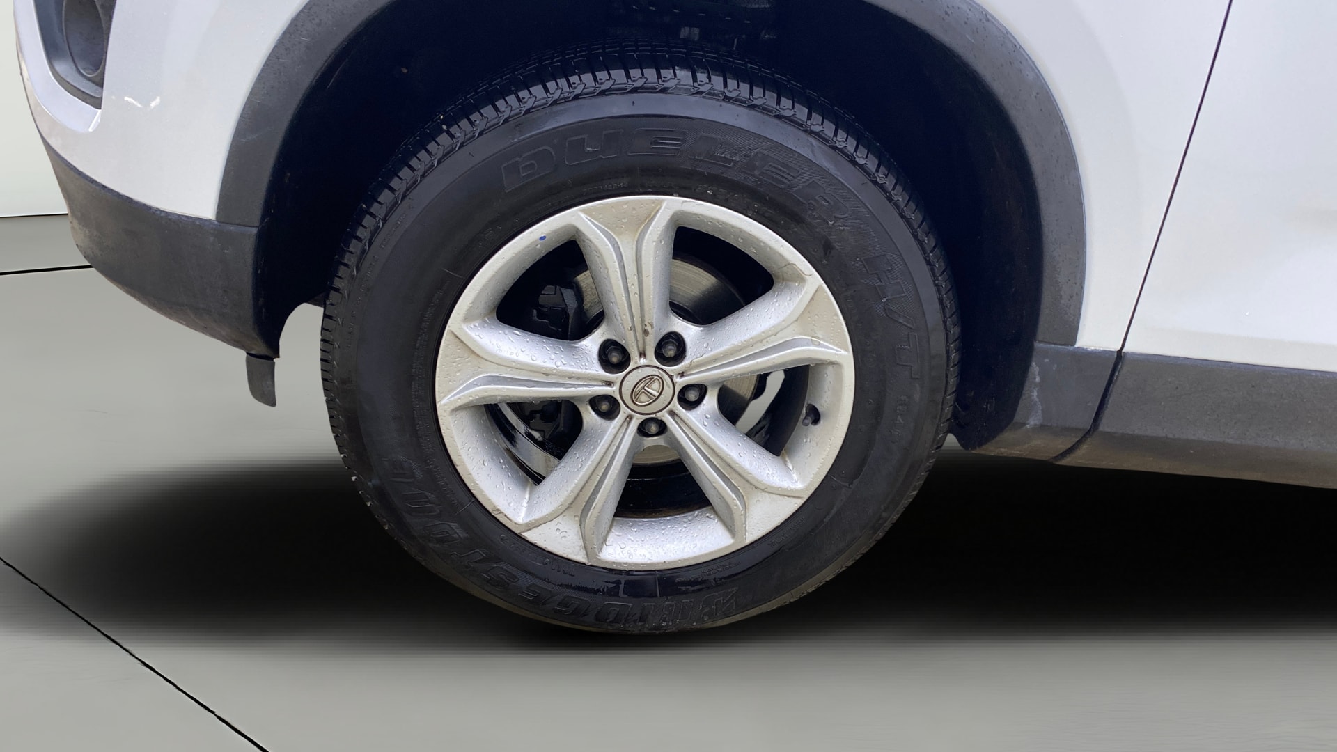 View 2020 Tata Harrier XE Image 35 Used 2020 Tata Harrier XE Image 35