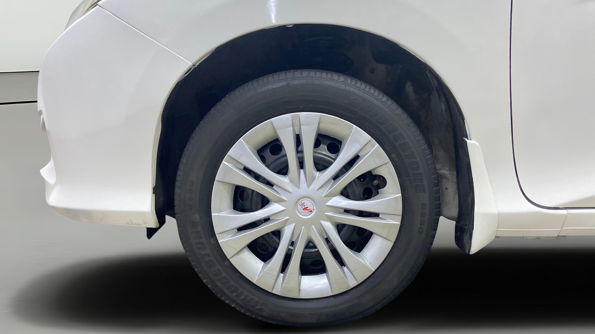 View 2015 Honda City ZX MT Diesel Anniversary Edition Image 28 Used 2015 Honda City ZX MT Diesel Anniversary Edition Image 28