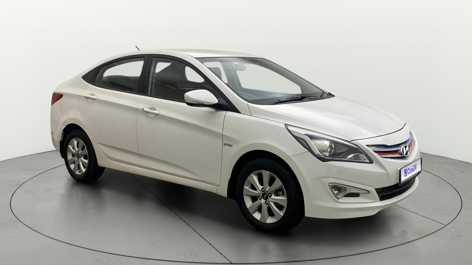 View 2015 Hyundai Fluidic Verna 1.6 VTVT S Image 36 Used 2015 Hyundai Fluidic Verna 1.6 VTVT S Image 36