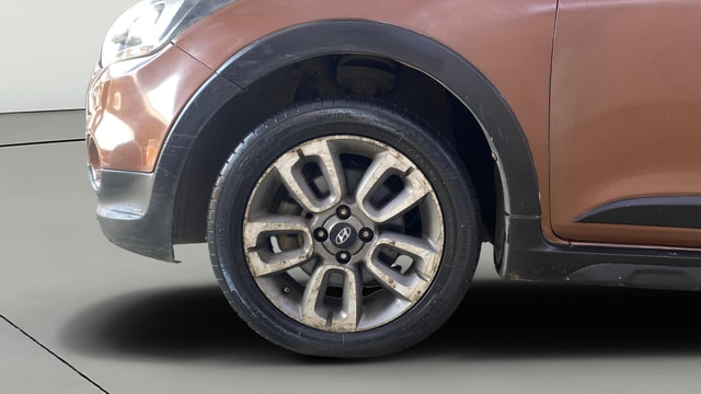 View Hyundai i20 Active Image 33 Used Hyundai i20 Active Image 33