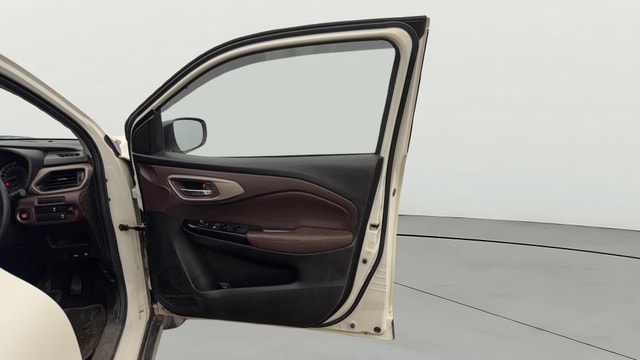 View Toyota Urban Cruiser Taisor Image 46 Used Toyota Urban Cruiser Taisor Image 46