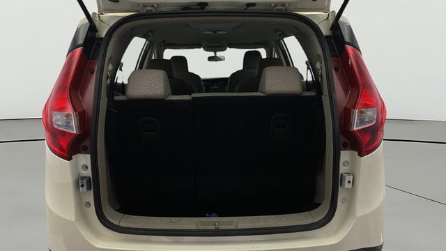 View Mahindra Marazzo Image 37 Used Mahindra Marazzo Image 37