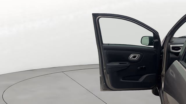 View Datsun Redi GO Image 30 Used Datsun Redi GO Image 30