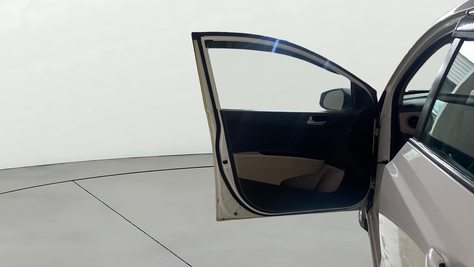 View 2014 Hyundai Xcent E Petrol Image 30 Used 2014 Hyundai Xcent E Petrol Image 30