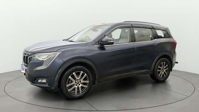 View Mahindra XUV700 Image 23 Used Mahindra XUV700 Image 23