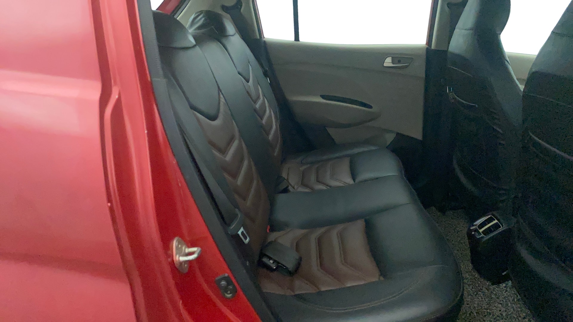 View 2019 Hyundai New Santro Sportz AMT Image 10 Used 2019 Hyundai New Santro Sportz AMT Image 10