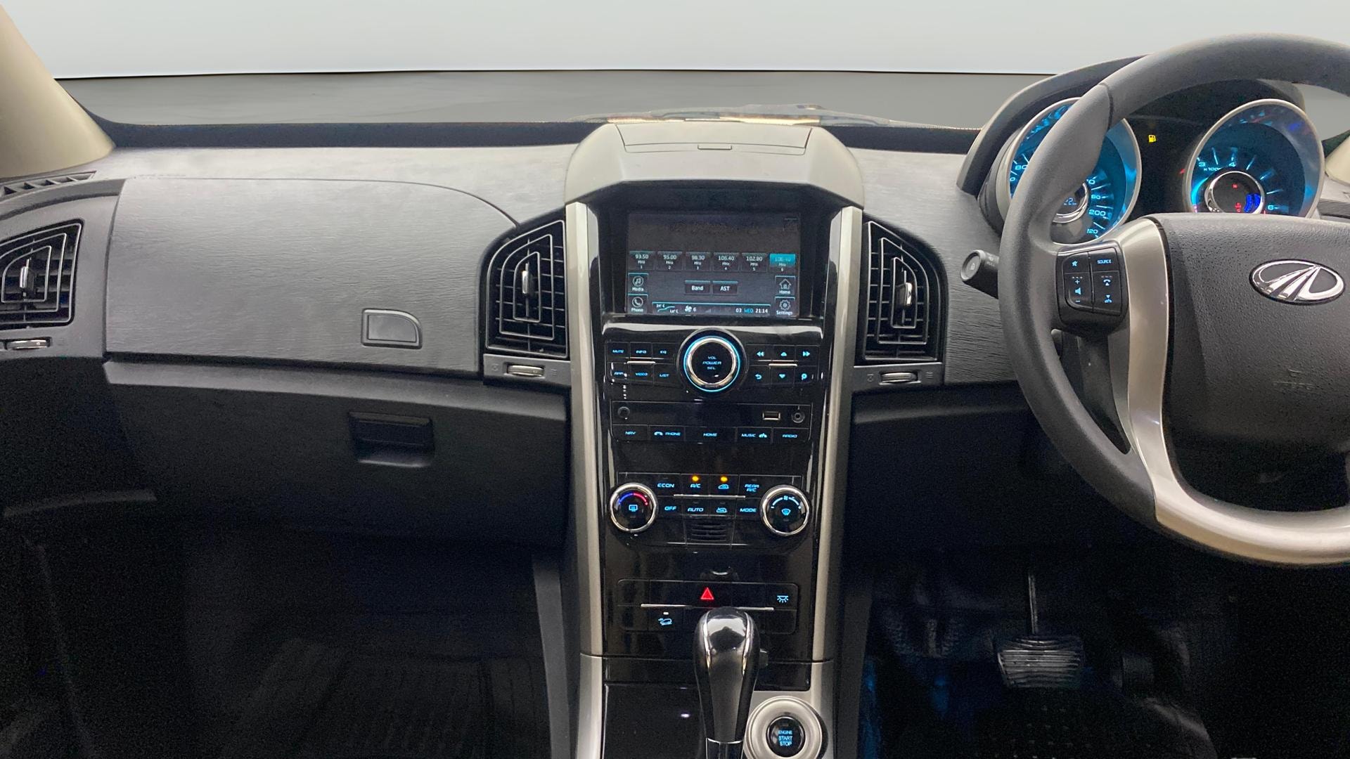 Used 2021 Mahindra XUV500 Used 2021 Mahindra XUV500