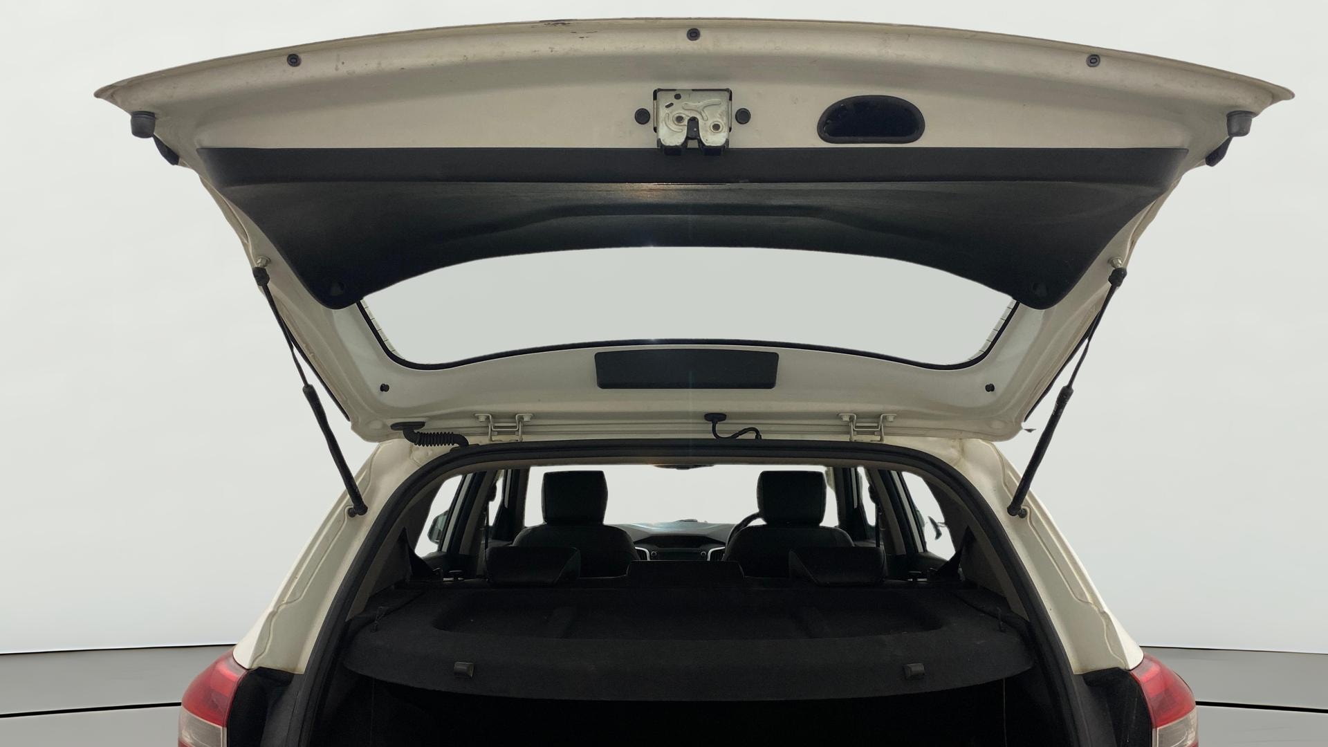 View 2019 Hyundai Creta 1.4 E Diesel Image 32 Used 2019 Hyundai Creta 1.4 E Diesel Image 32
