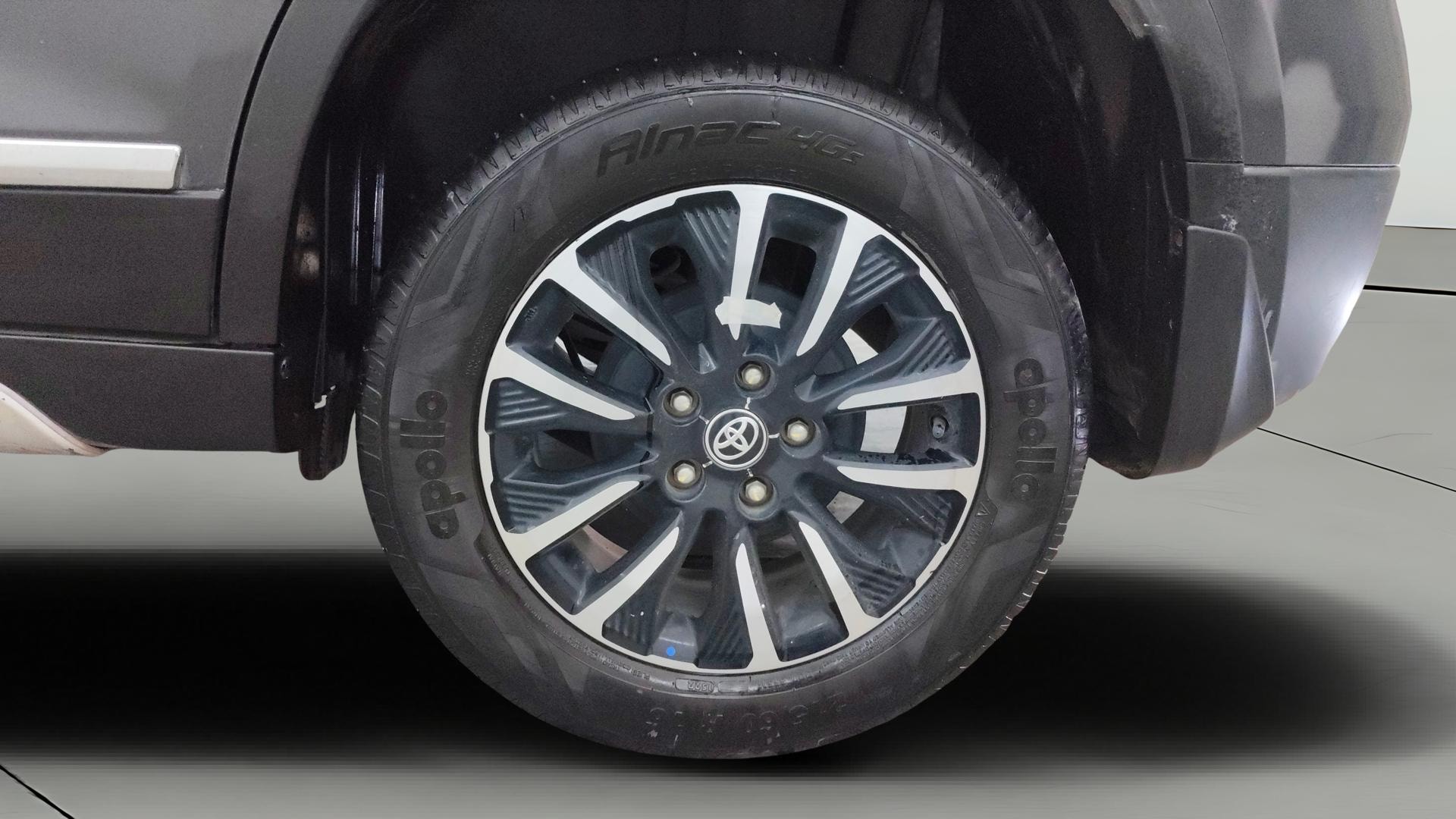 View 2022 Toyota Urban Cruiser Premium MT Image 12 Used 2022 Toyota Urban Cruiser Premium MT Image 12