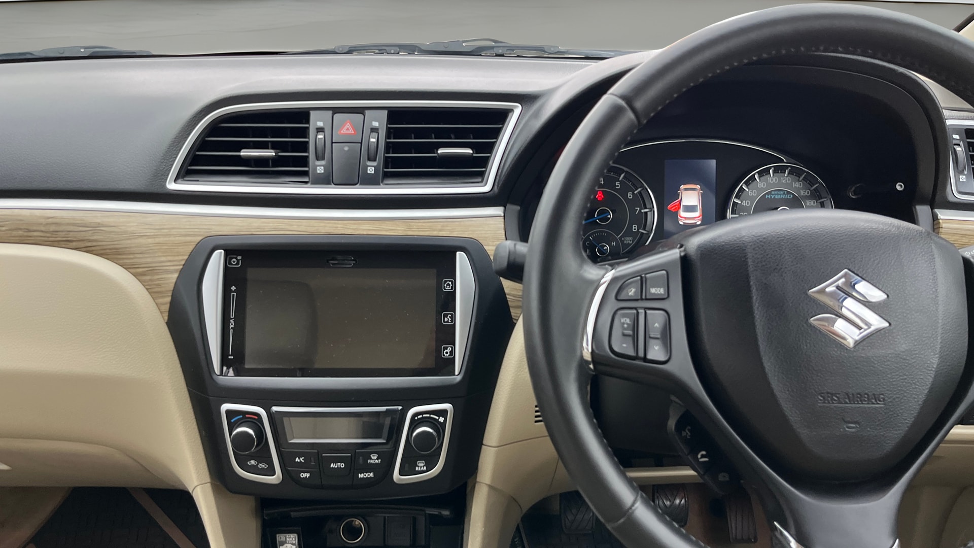 View 2020 Maruti Suzuki 1000 Base Variant Image 18 Used 2020 Maruti Suzuki 1000 Base Variant Image 18